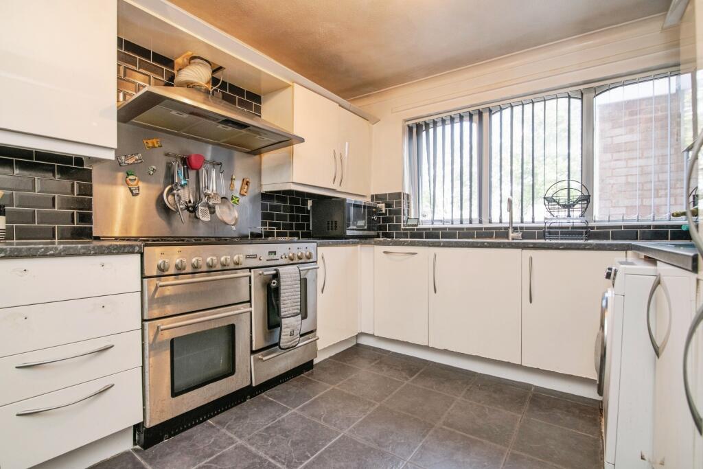 Additional image 6 of Near Lands Close, Birmingham, B32