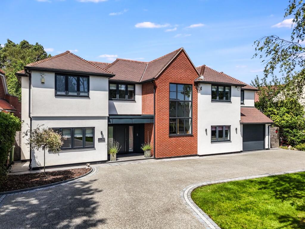 Main image of property: Park Avenue, Hutton, Brentwood, CM13