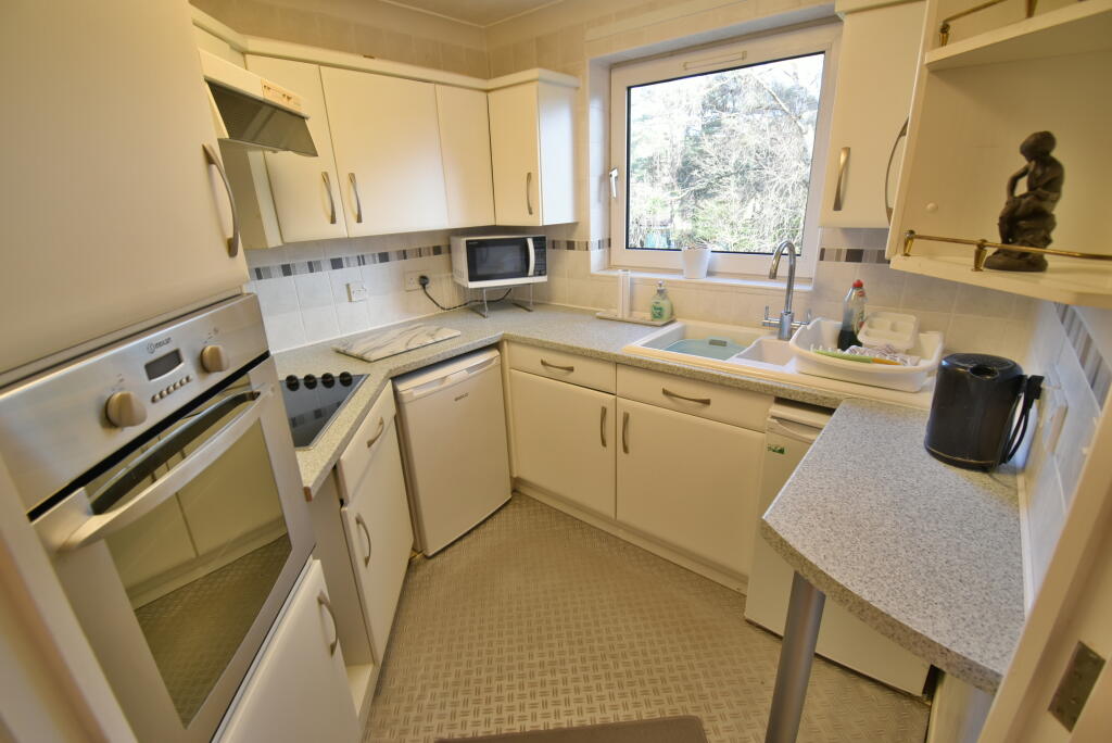 Apartment in West Parley, Dorset - View 3