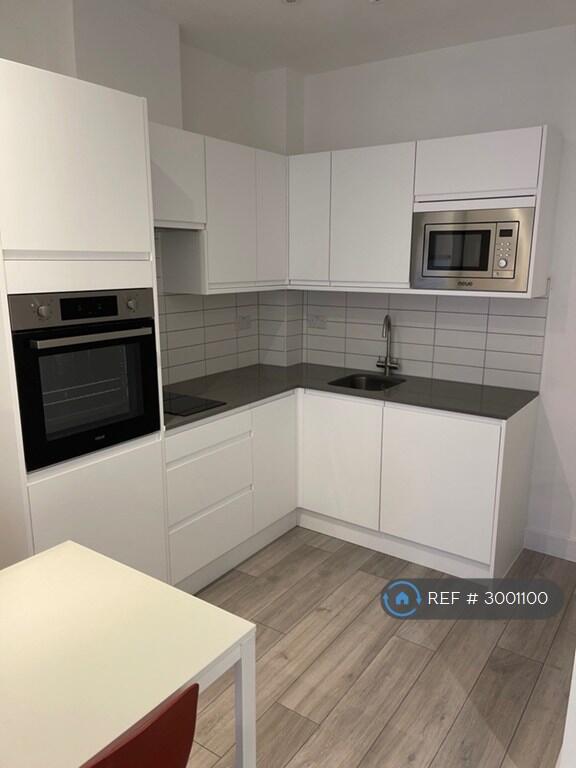 Apartment in London, Finsbury Park - View 4