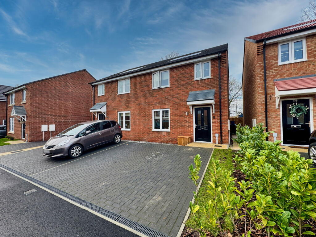 Main image of property: 27 Bullfinch Way, Aiskew, Bedale