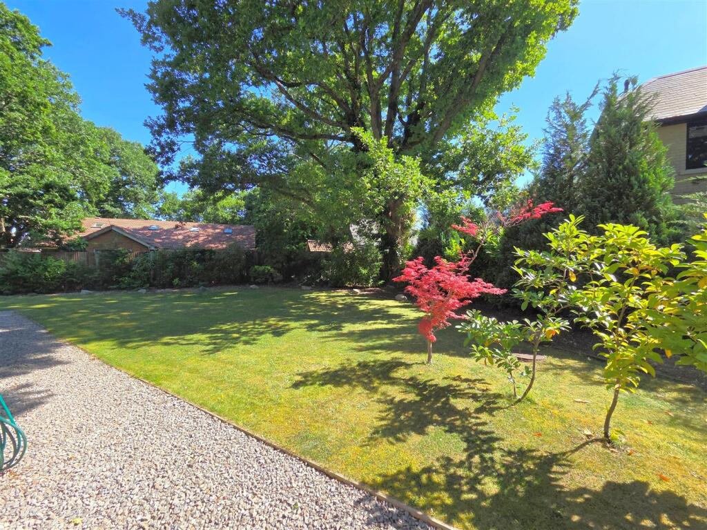 House in Fareham, Hampshire - View 3