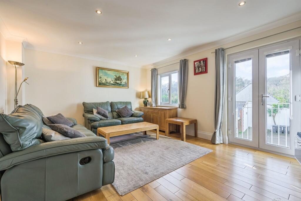 Erme Mews, Ivybridge photo 2