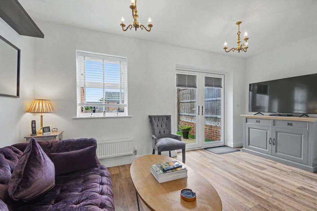 House in Winchester, Newtown, Bishop's Waltham - More