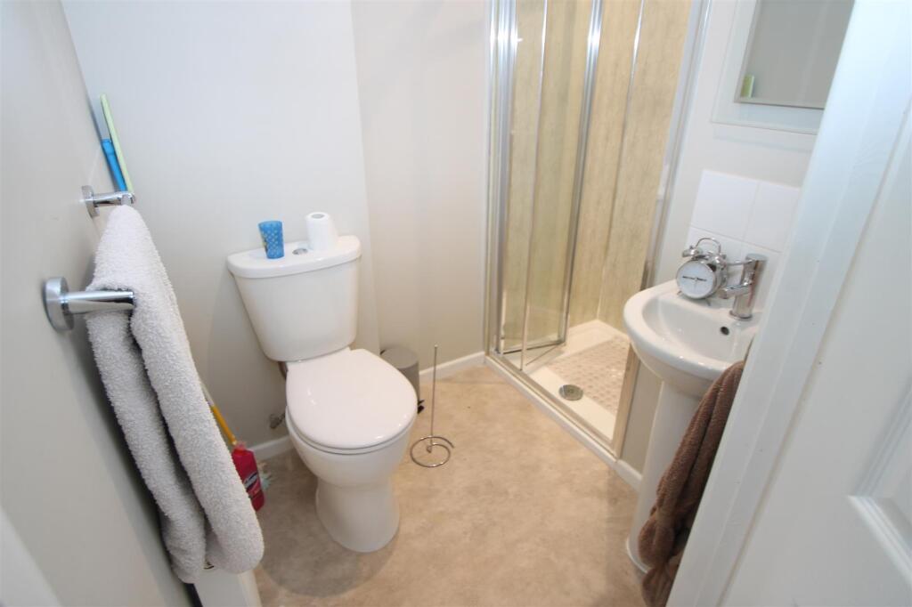 Honeybourne Road, Halesowen - More