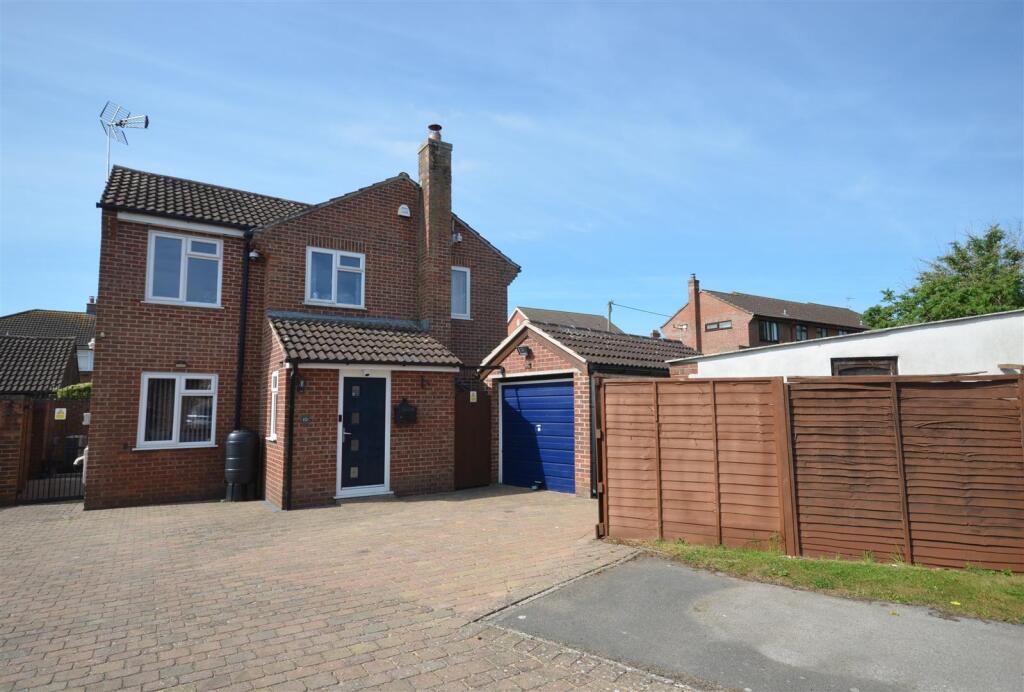 Main image of property: Prospect Close, Gillingham