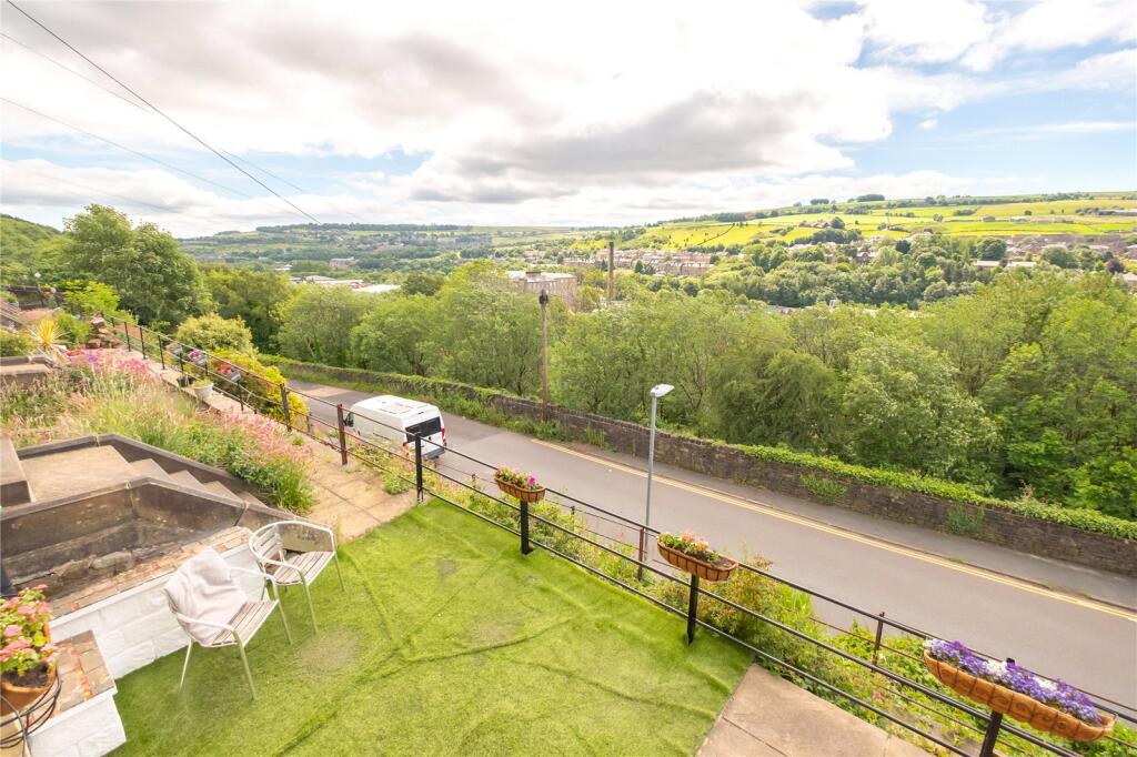 Colne View, Slaithwaite, Huddersfield, HD7 photo 4