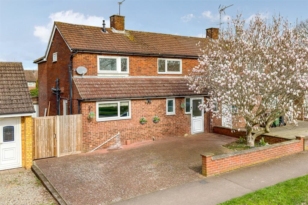 Main image of property: St. Vincent Drive, St. Albans, Hertfordshire, AL1