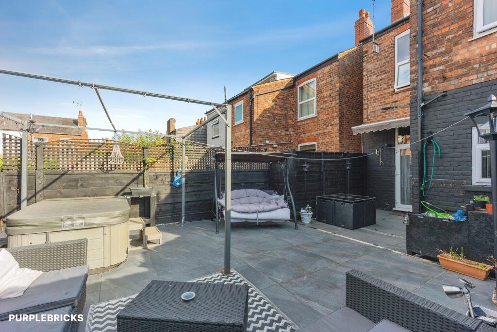 House in Stockport - View 2