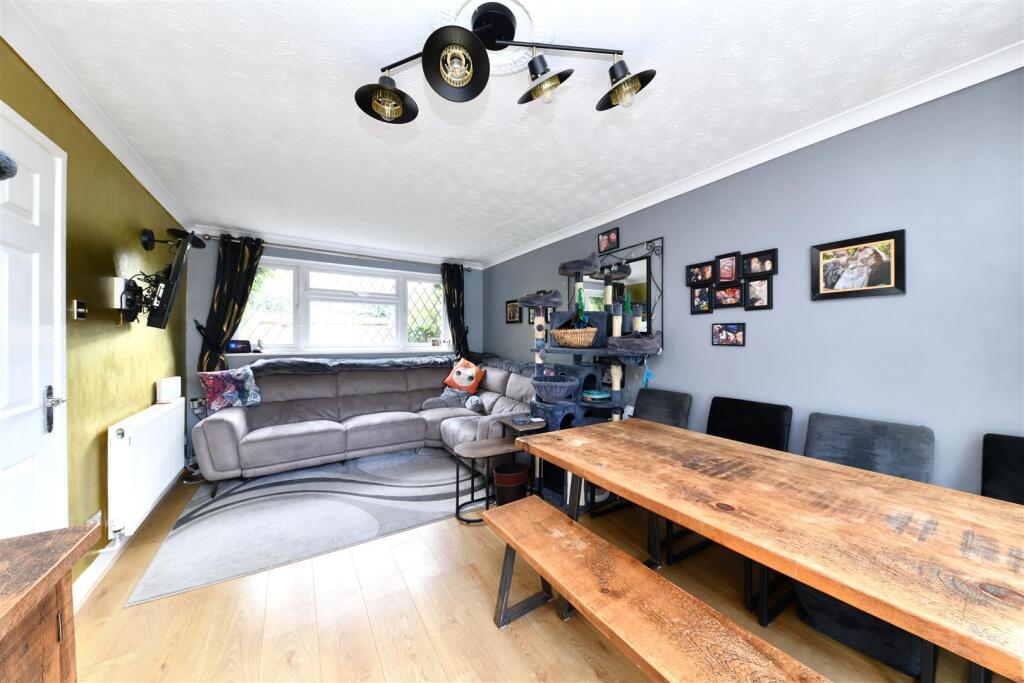 House in Stevenage - More