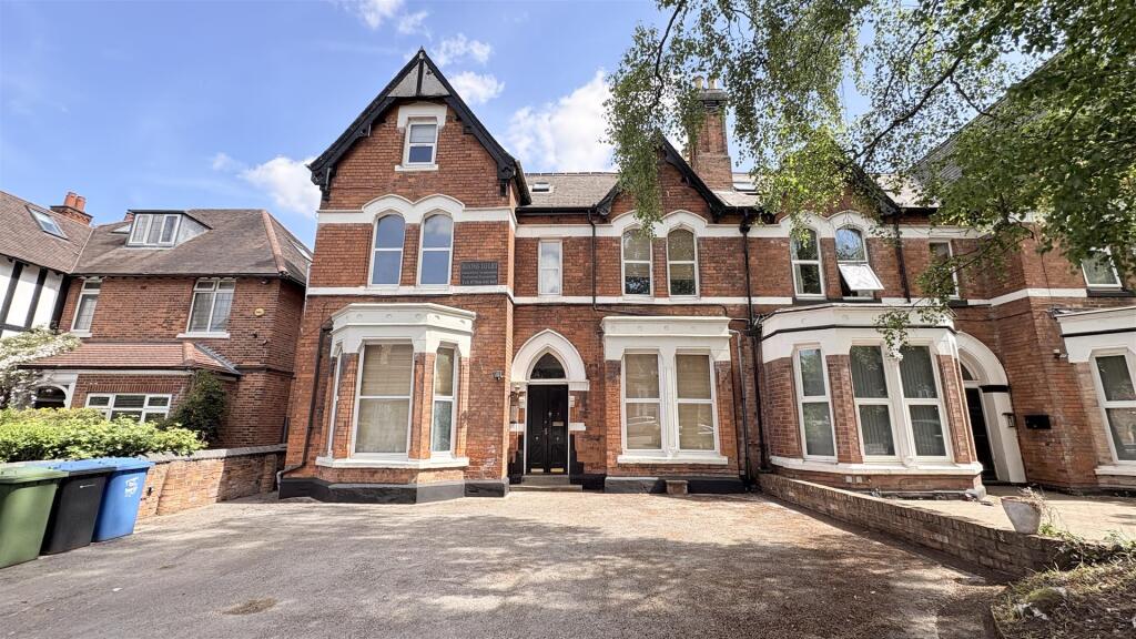 Main image of property: Oxford Road, Moseley