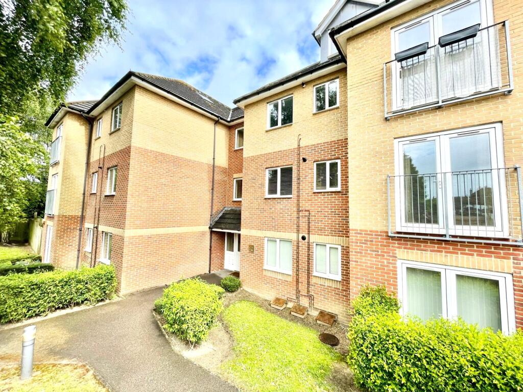 Main image of property: Craig House, Craig Avenue, Reading, Berkshire, RG30