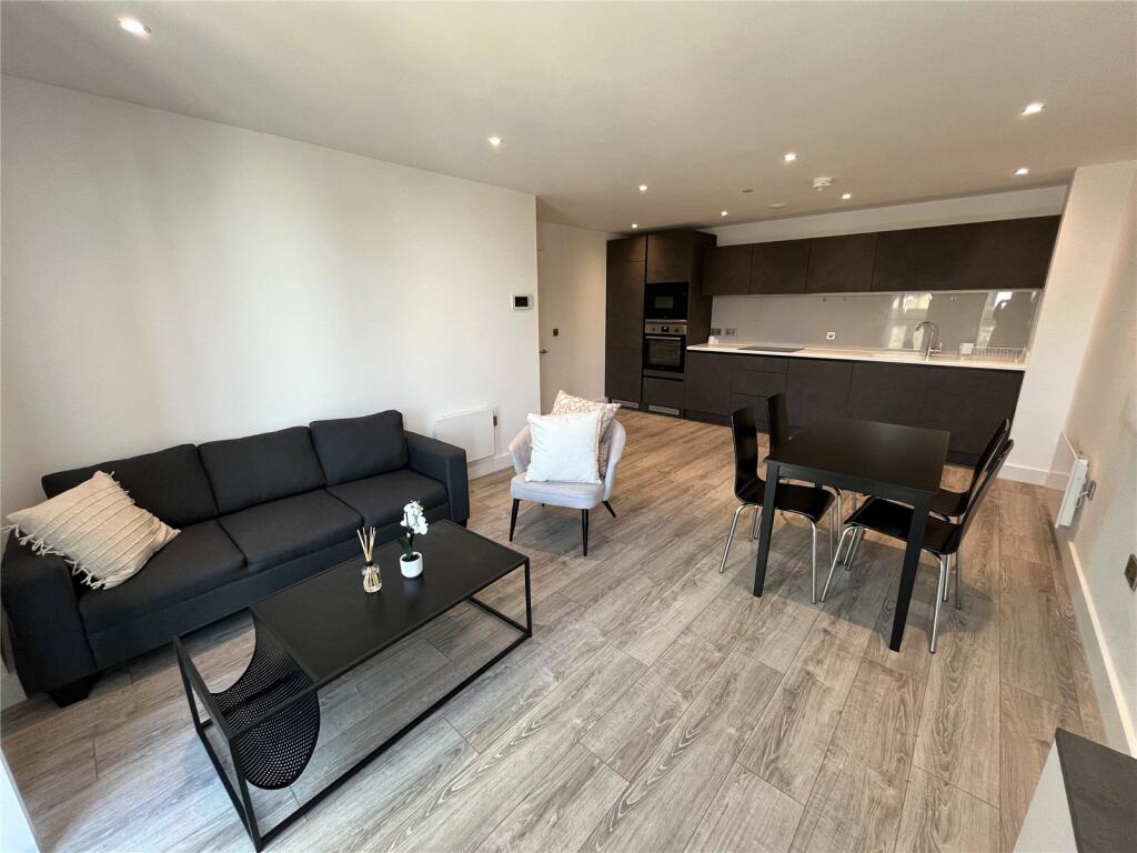 Main image of property: Blade Tower, 15 Silvercroft Street, Manchester, M15