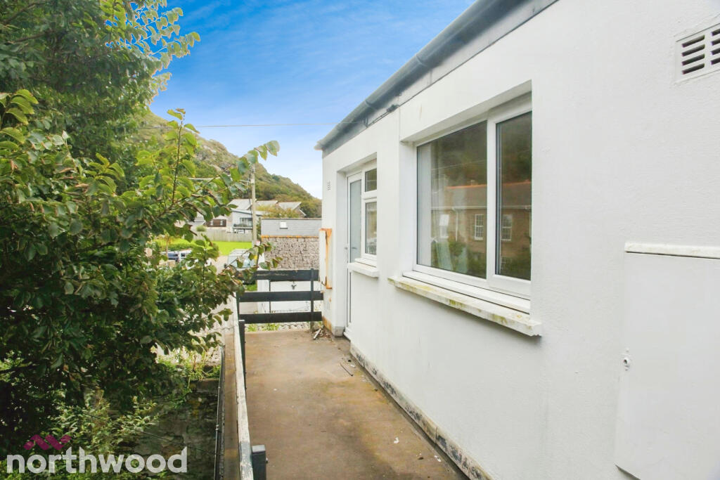 Greenfield Terrace, Portreath, TR16 photo 2