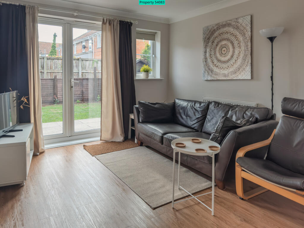 House in Taunton - View 5