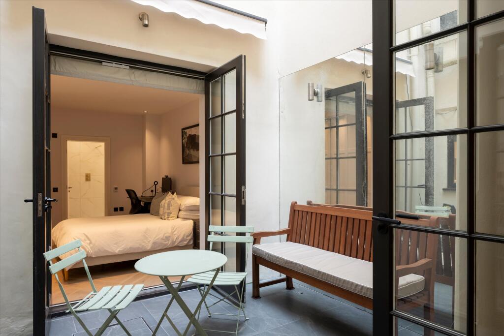 Apartment in London, Kensal Town, Bayswater - More