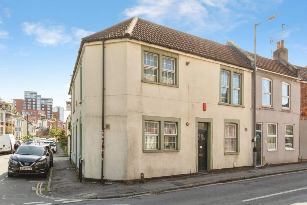 Main image of property: Dean Lane, Bristol, Somerset, BS3