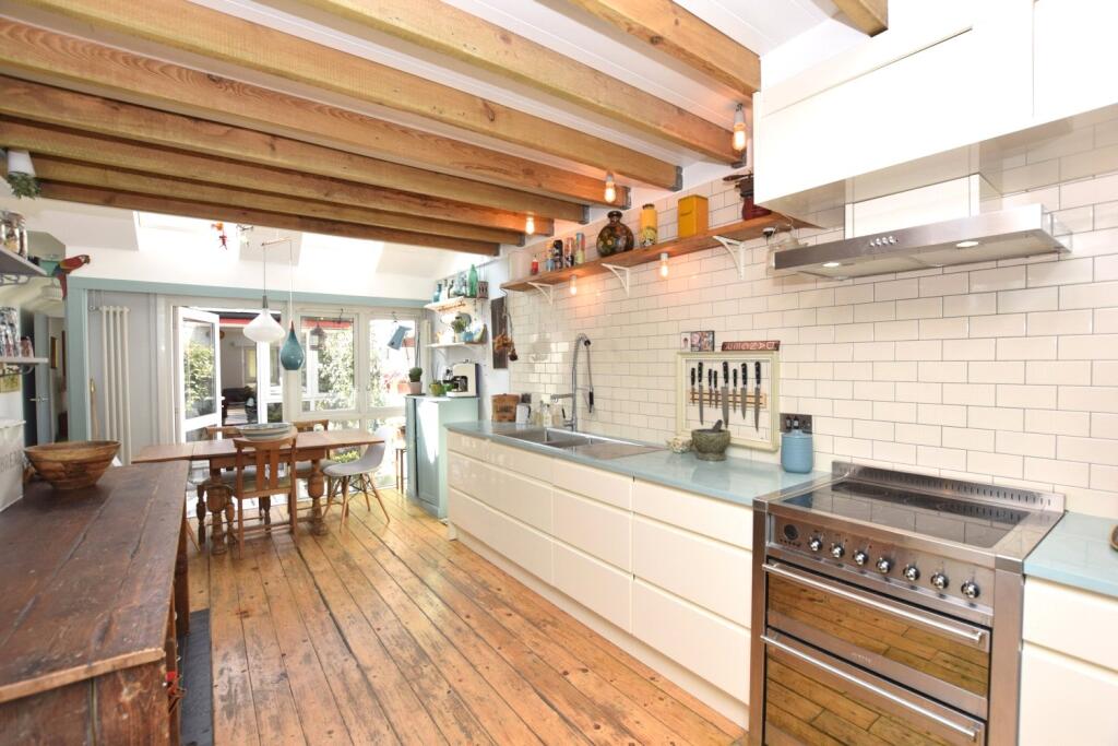 Main image of property: Curtis Way, London