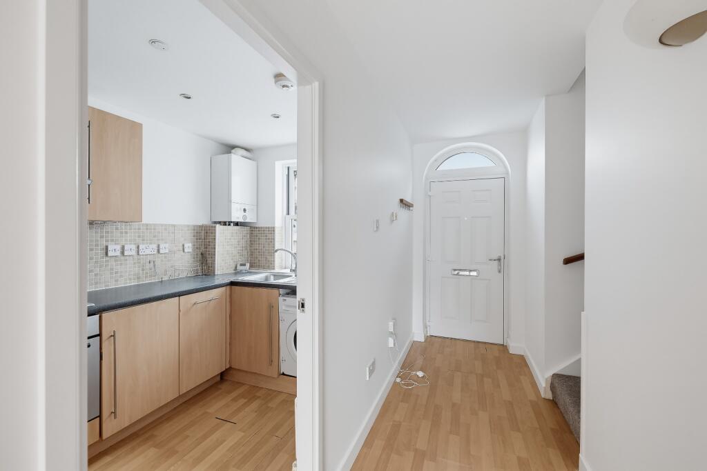 Emma Place, Plymouth, Devon, PL1 3QU photo 4
