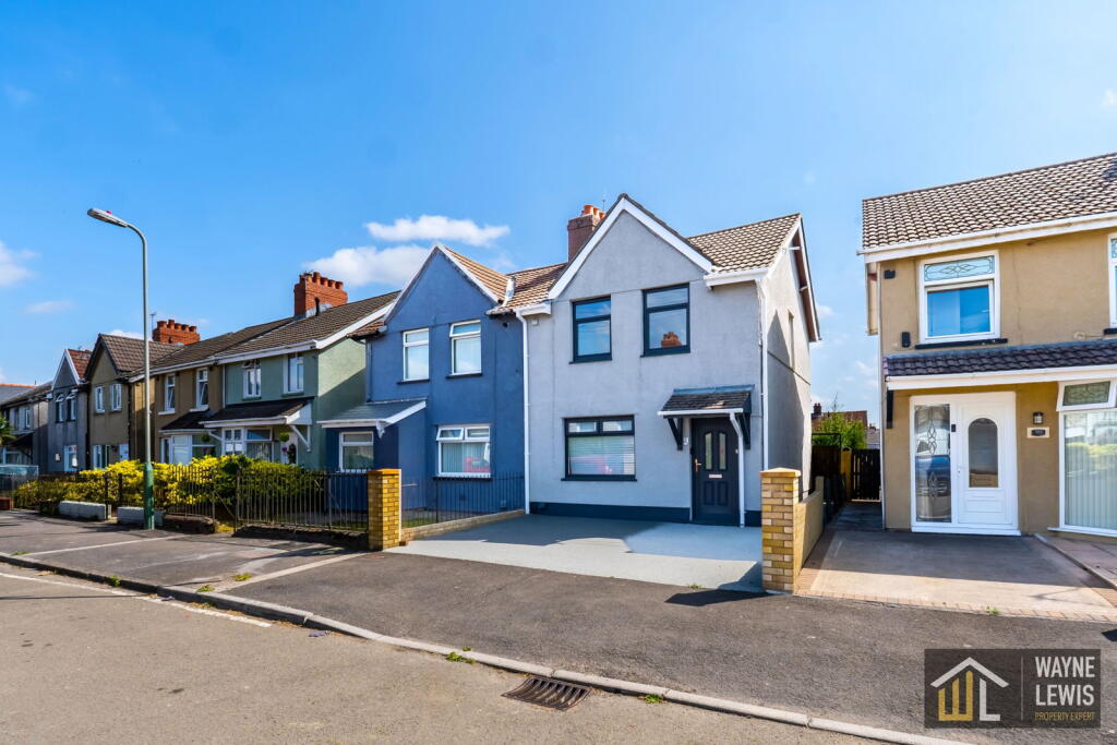 Main image of property: Penybryn Avenue, Cefn Fforest, Blackwood, NP12 3LJ