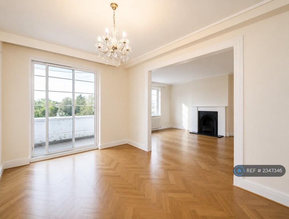 Apartment in London - View 5
