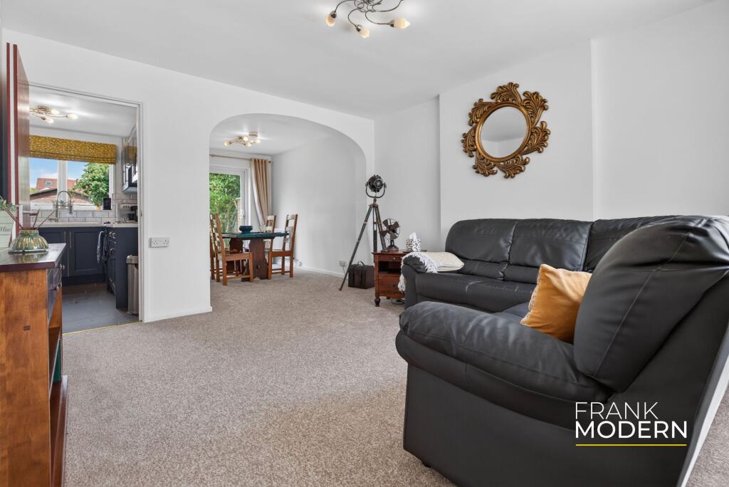 Ascot Drive, Peterborough, PE1 - View 2