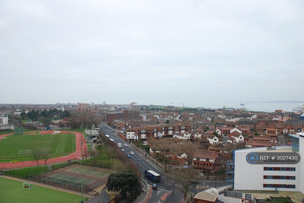 Apartment in Portsmouth - View 2