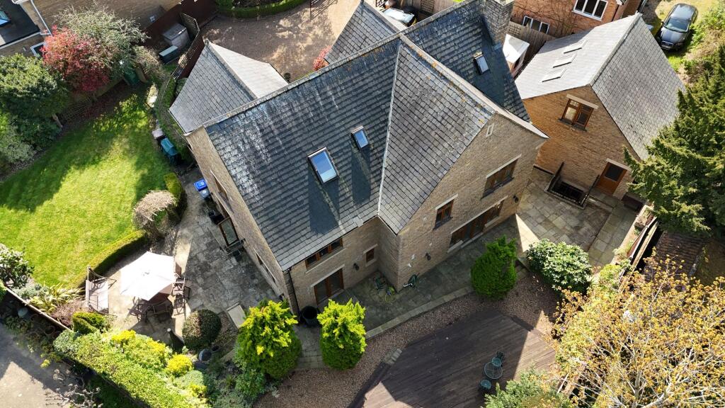 Main image of property: Cotton Meadow, Northampton, NN5
