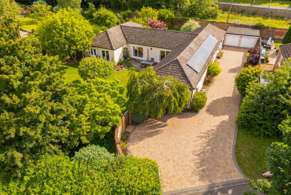 Main image of property: Sheering Road, Old Harlow, Essex, CM17