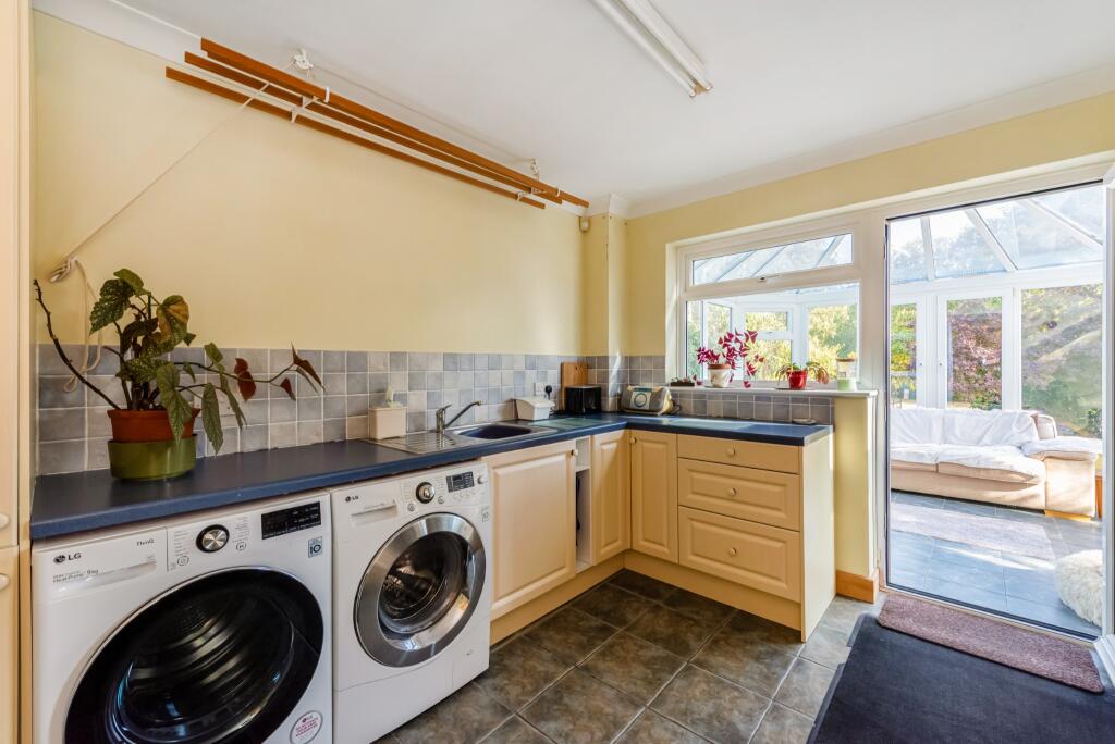 House in Fareham, Hampshire - More