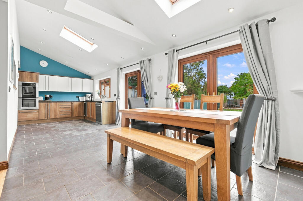 House in Southend-on-Sea, Essex - View 5