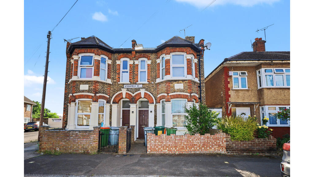 Main image of property: 3A Springfield Road, Stratford, London, E15