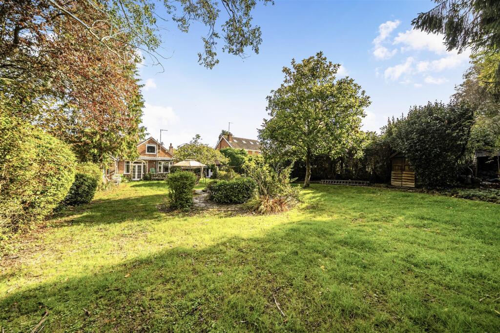 House in Dorchester - View 2