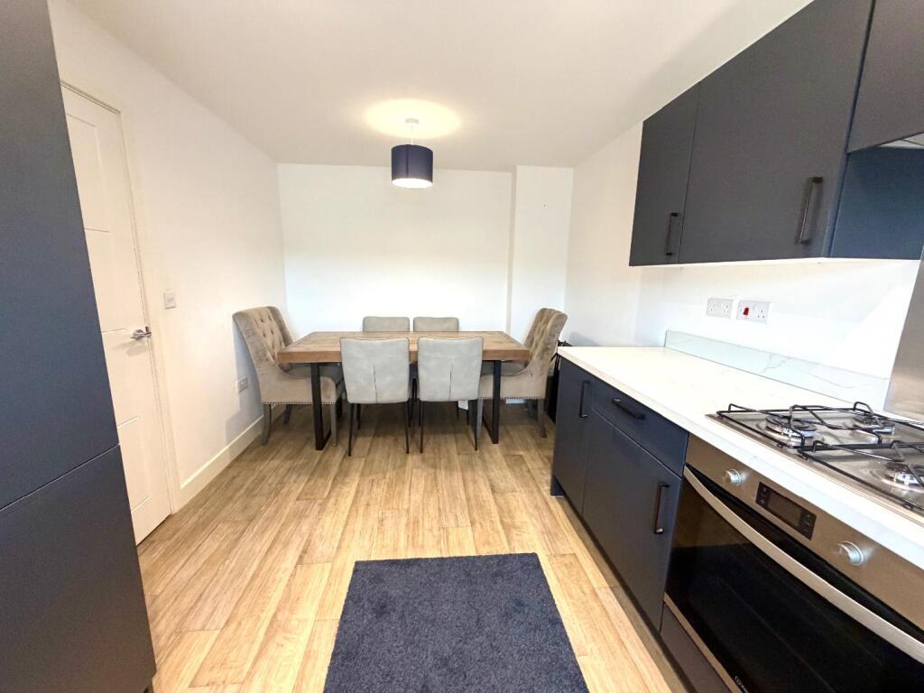 House in Middlesbrough, Berwick Hills - View 5