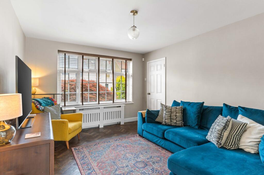 House in Bishop's Stortford, Hockerill - More