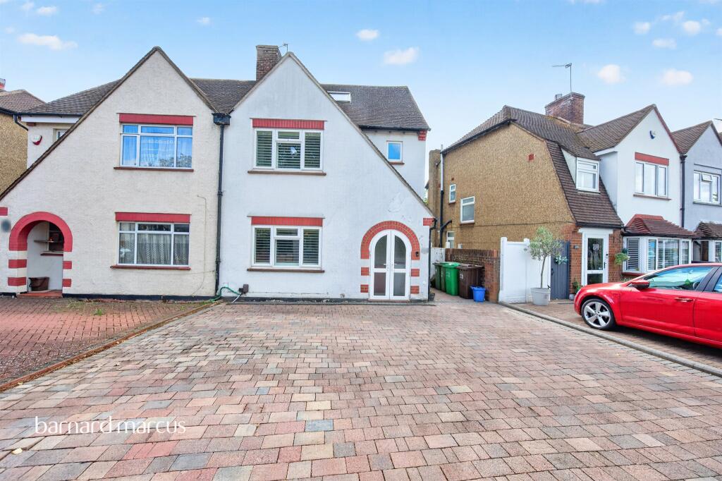 House in London, Worcester Park