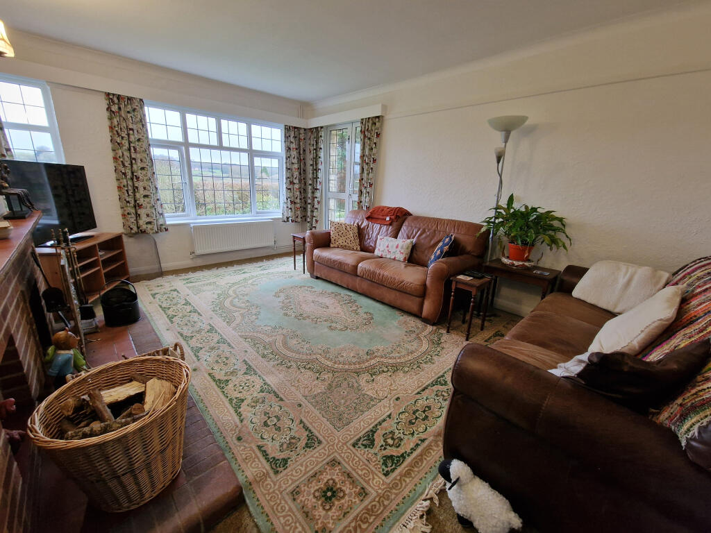 Meadow View, East Coker, Yeovil, Somerset, BA22 9LH - View 4