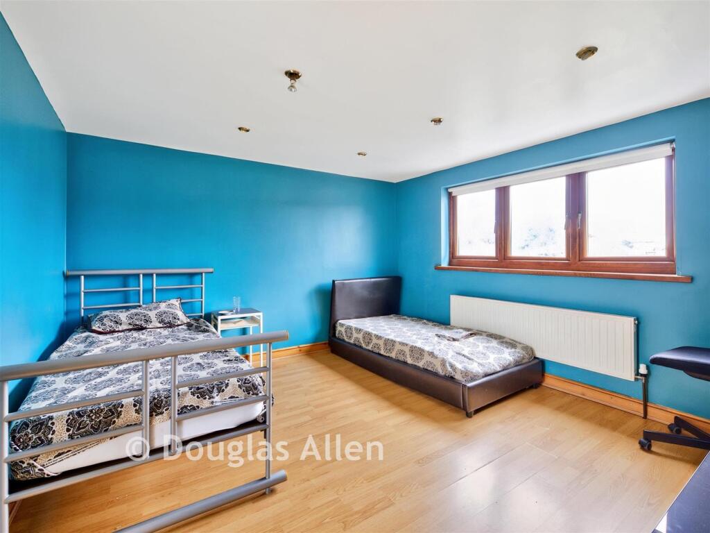 Main image of property: Wellesley Road, Ilford, Essex