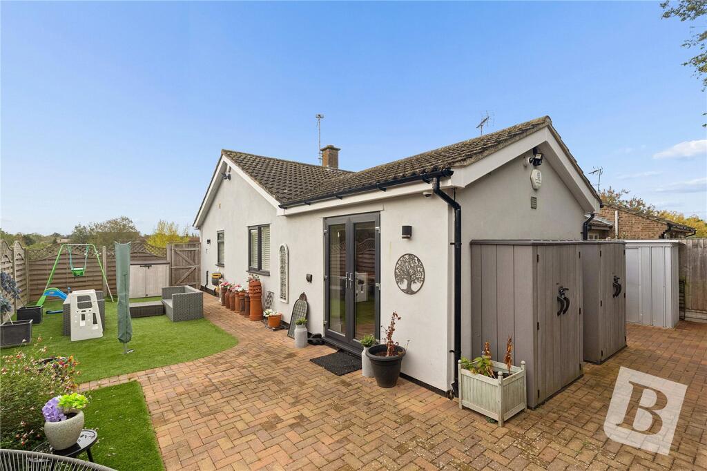 House in Epping Forest, Pedlars End, Moreton - More