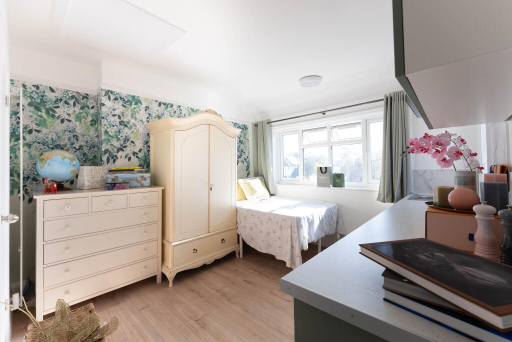 Main image of property: Milton Road, Cambridge, Cambridgeshire