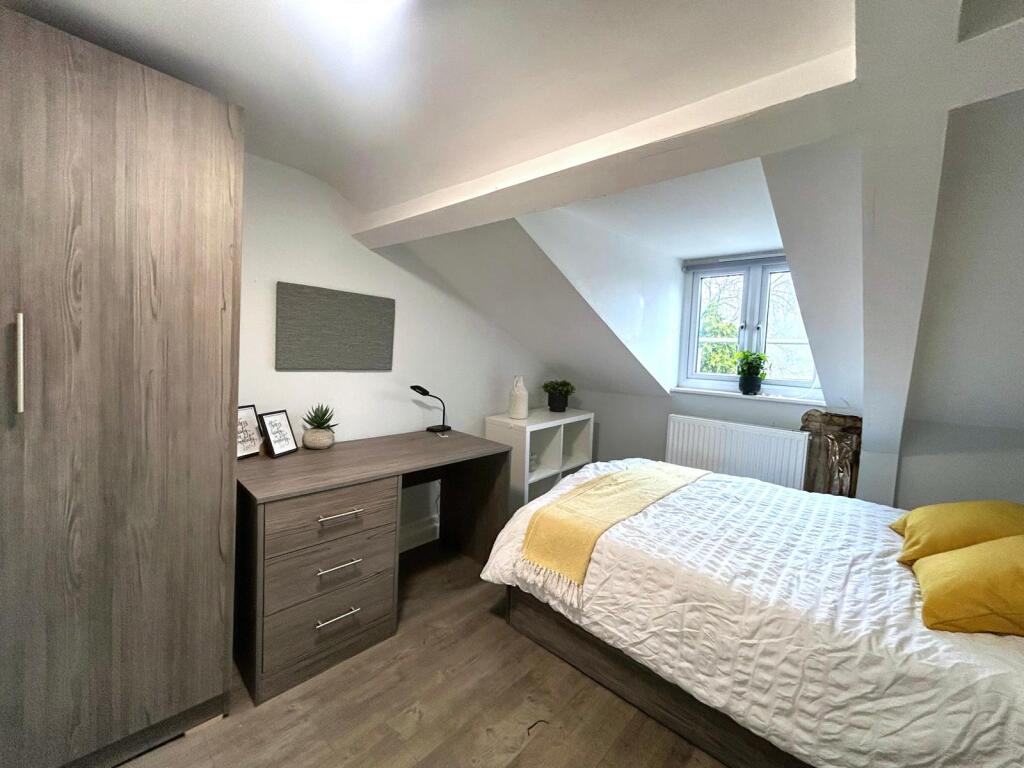 Main image of property: MAIN - New North Road, Central, Exeter, EX4