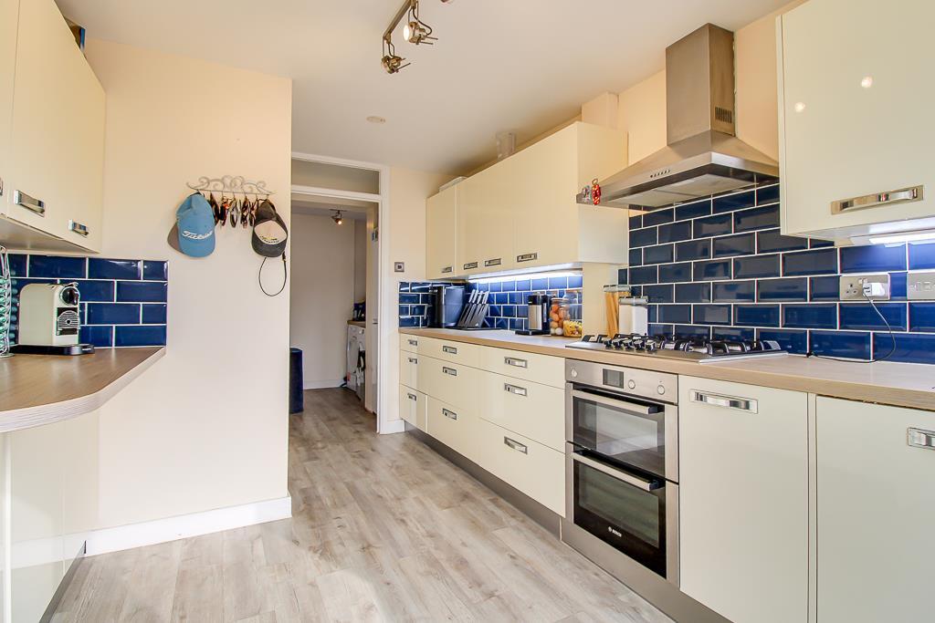 House in Southend-on-Sea, Essex - View 4