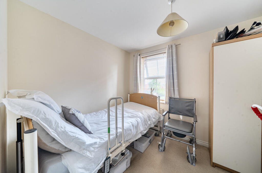 Apartment in Ashfield, Butlers Hill, Hucknall - More