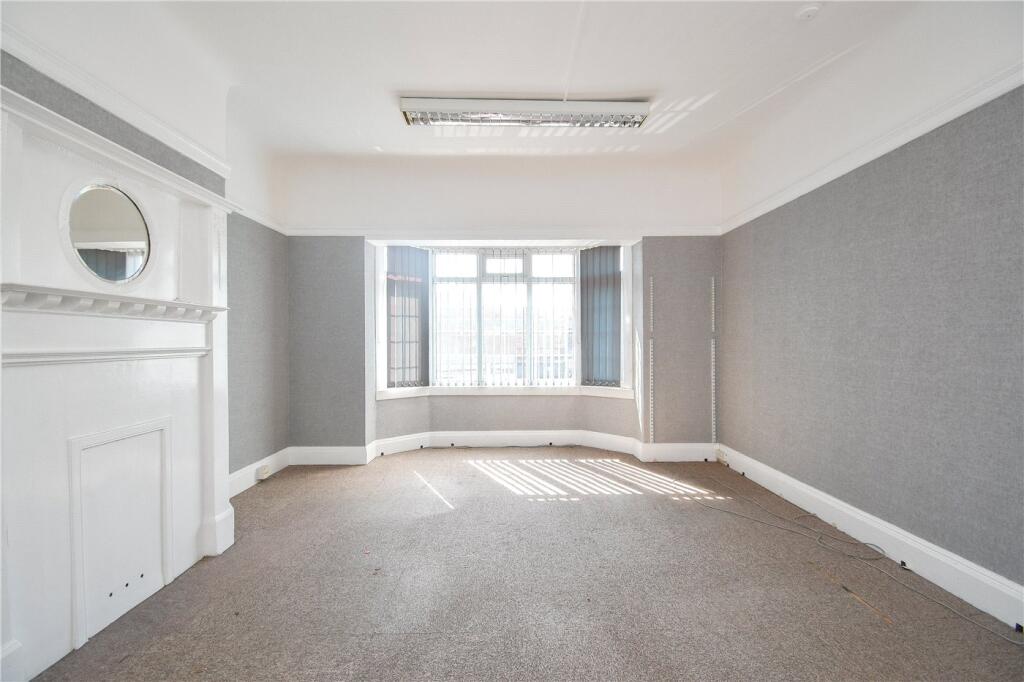 House in Ellesmere Port, Whitby - View 2