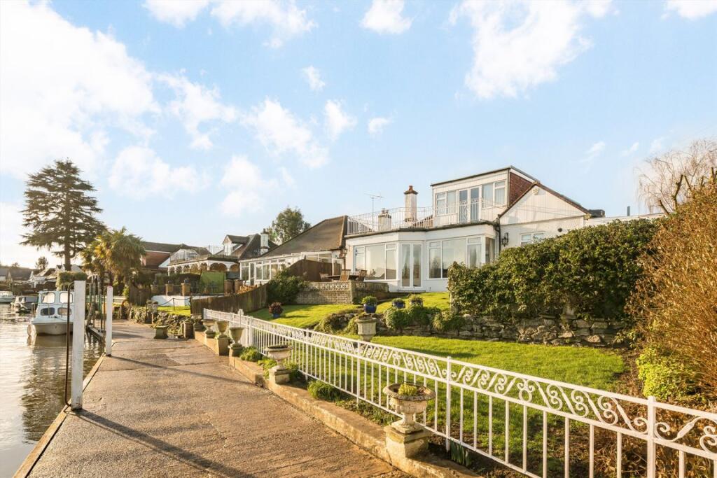 Main image of property: Riversdale Road, Thames Ditton