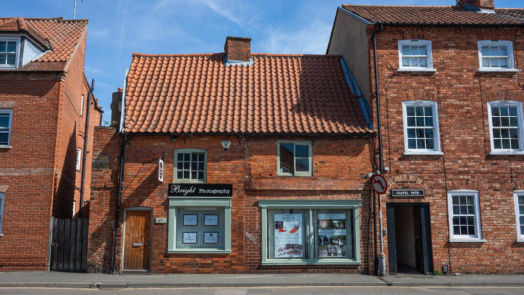 Main image of property: 47-49 Balderton Gate, Newark, Nottinghamshire, NG24