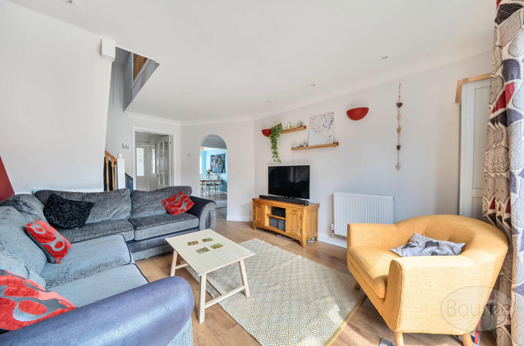 House in Guildford - View 3