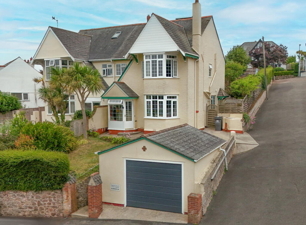 4-bed semi-detached on Clennon Rise, Goodrington, Paignton, £400,000