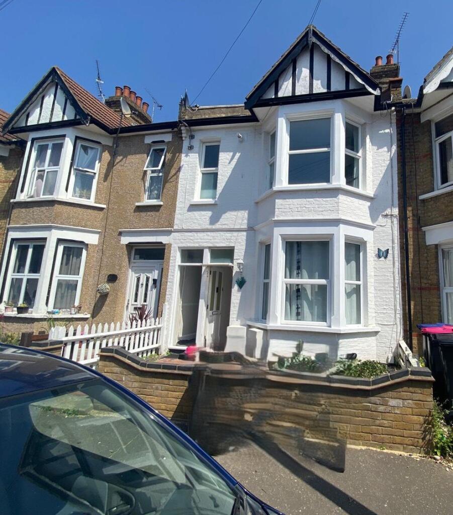 Main image of property: Southend-On-Sea, SS2