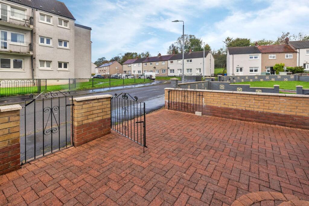 Craigielea Road, Duntocher, Clydebank photo 3